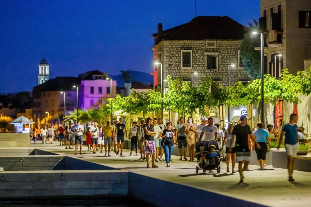 Modern Apartment Near Split & Trogir Kaštela المظهر الخارجي الصورة