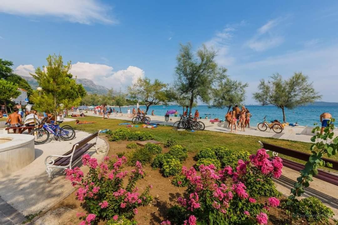 Modern Apartment Near Split & Trogir Kaštela المظهر الخارجي الصورة